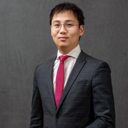 Chen Qian (Vice Director of Saudi Arabia Huawei Digital Power Department at Huawei)